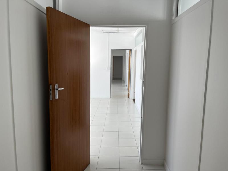 To Let Commercial Property for Rent in Epping Western Cape